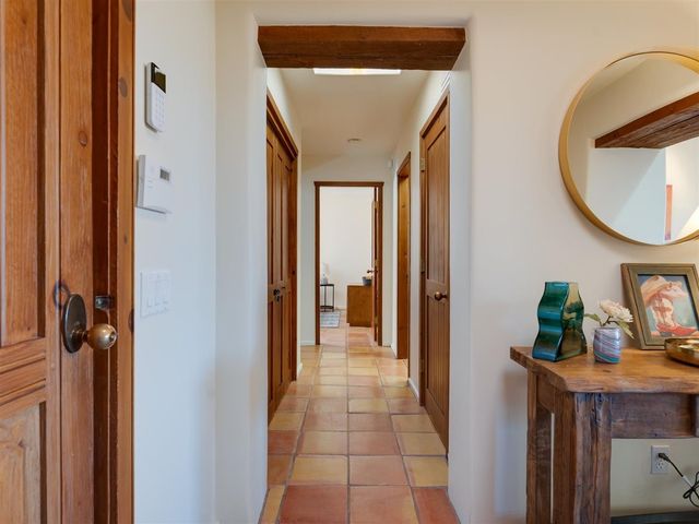 830 Camino De Jemez, Santa Fe, NM 87501