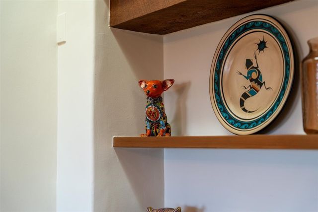 830 Camino De Jemez, Santa Fe, NM 87501