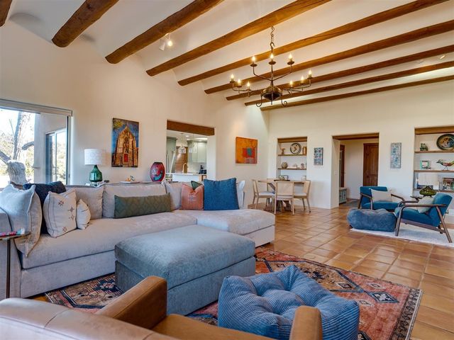 830 Camino De Jemez, Santa Fe, NM 87501