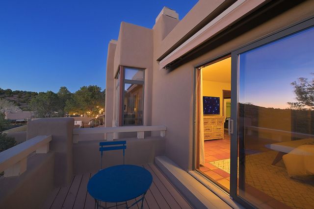 830 Camino De Jemez, Santa Fe, NM 87501