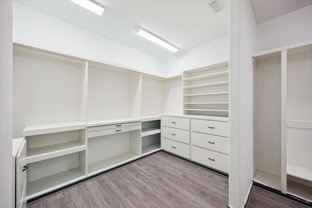 11705 Shoal Landing Street, Pearland, TX 77584