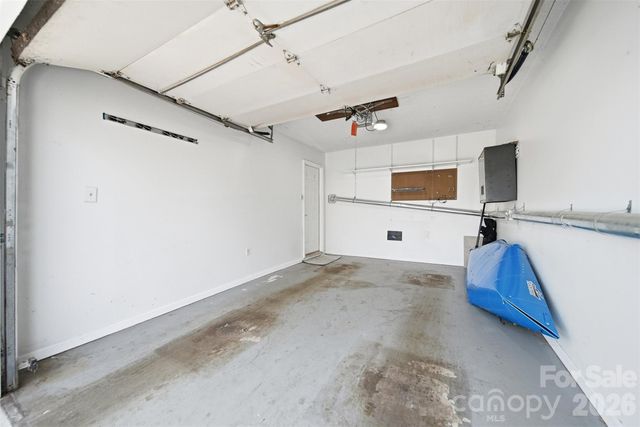 2200 6th Street NW 3A, Hickory, NC 28601