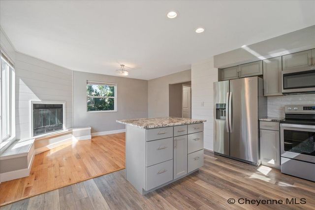 2215 E 17TH ST, Cheyenne, WY 82001