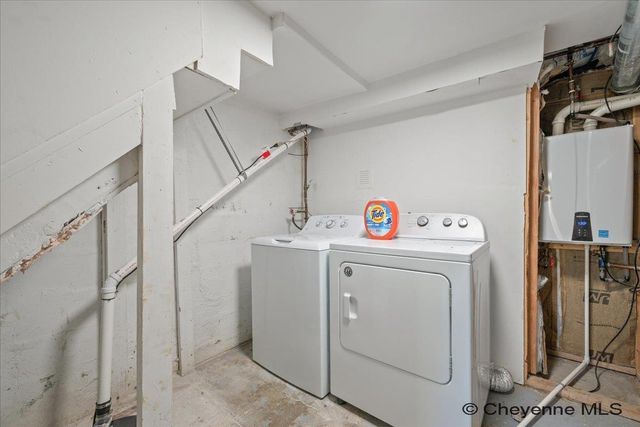 2215 E 17TH ST, Cheyenne, WY 82001