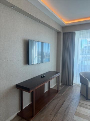 551 N Fort Lauderdale Beach Blvd R2210, Fort Lauderdale, FL 33304