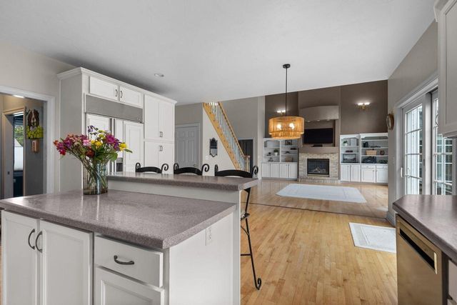1426 MAHLER BOULEVARD, Neenah, WI 54956