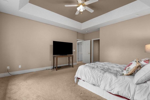 1426 MAHLER BOULEVARD, Neenah, WI 54956