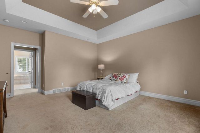 1426 MAHLER BOULEVARD, Neenah, WI 54956