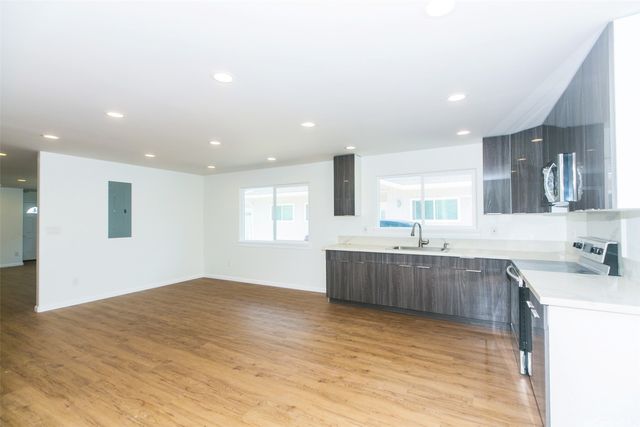 833 10th Avenue, Honolulu, HI 96816