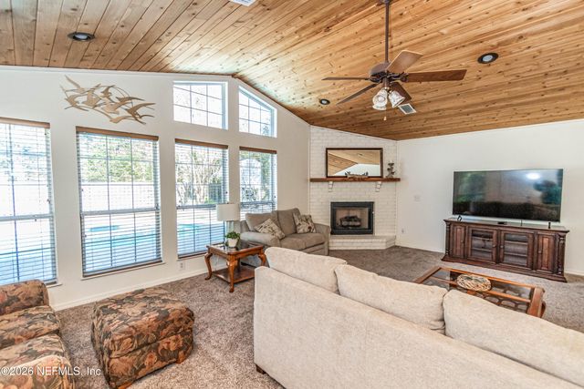 6121 MICHELE Road, Macclenny, FL 32063