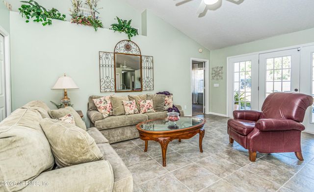 6121 MICHELE Road, Macclenny, FL 32063