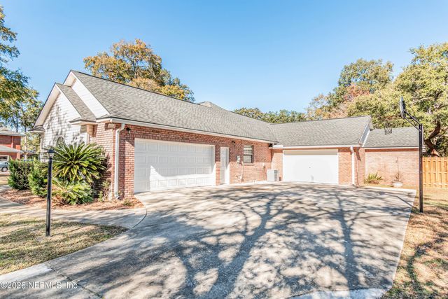 6121 MICHELE Road, Macclenny, FL 32063