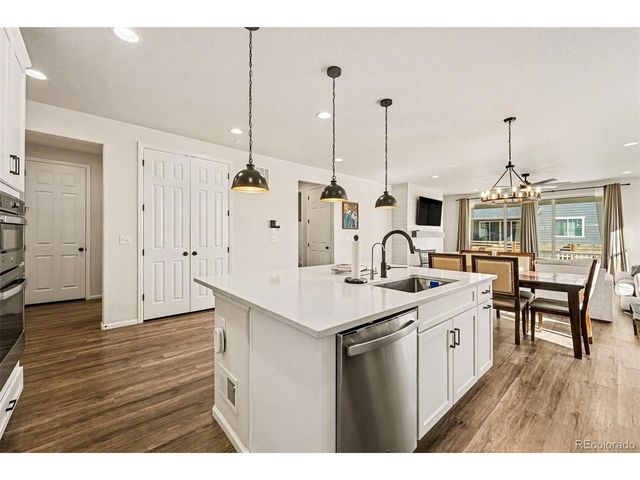 3866 N Fultondale St, Aurora, CO 80019