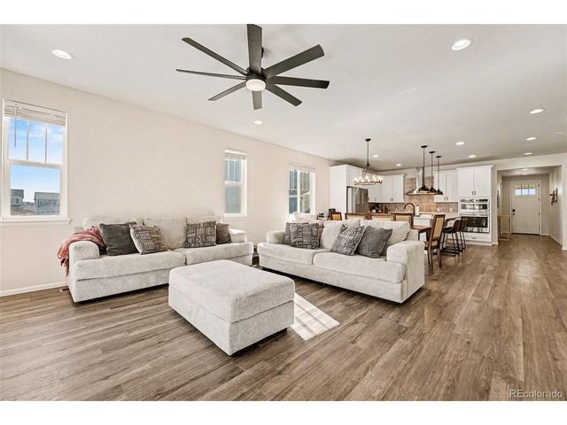 3866 N Fultondale St, Aurora, CO 80019