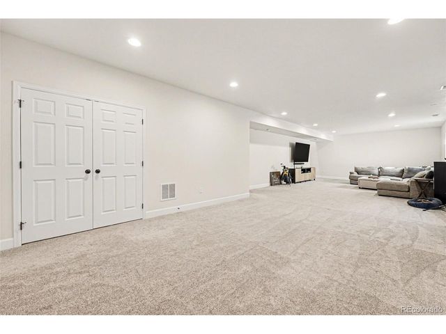 3866 N Fultondale St, Aurora, CO 80019