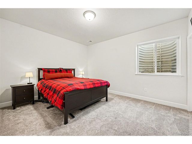 3866 N Fultondale St, Aurora, CO 80019