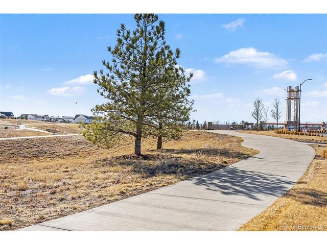 3866 N Fultondale St, Aurora, CO 80019