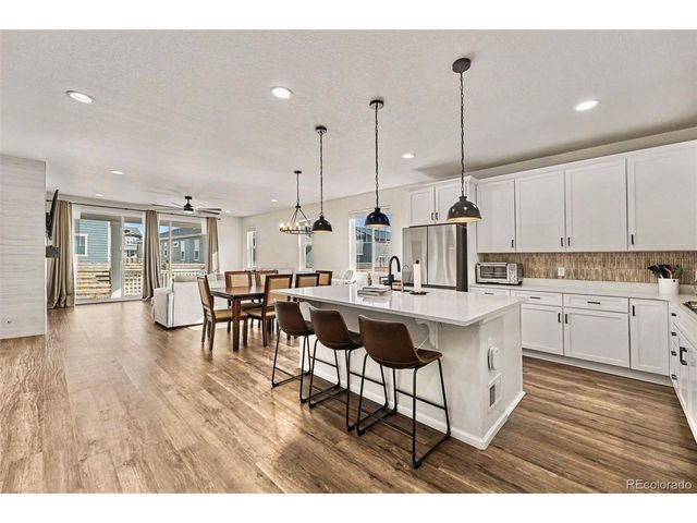 3866 N Fultondale St, Aurora, CO 80019