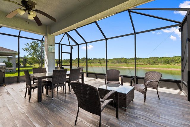 3514 Carriage Pointe Circle, Fort Pierce, FL 34981