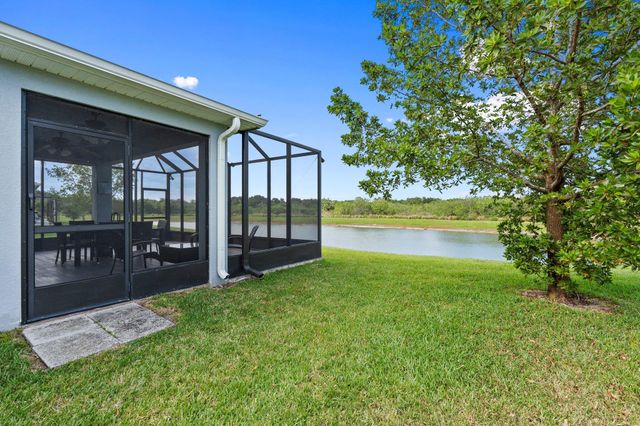 3514 Carriage Pointe Circle, Fort Pierce, FL 34981