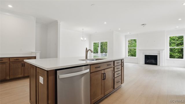1248 Bethany Park Ct, North Chesterfield, VA 23236