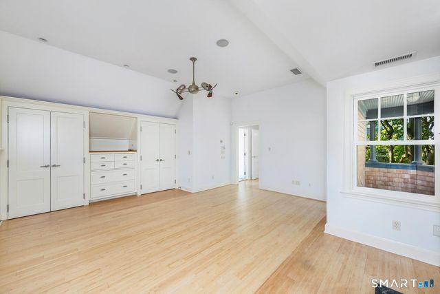 14 Rocky Point Road, Norwalk, CT 06853