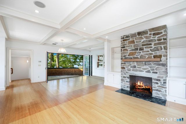 14 Rocky Point Road, Norwalk, CT 06853