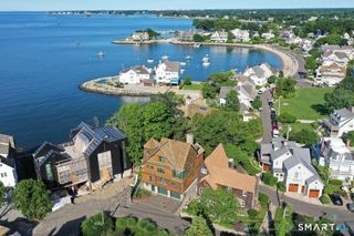 14 Rocky Point Road, Norwalk, CT 06853