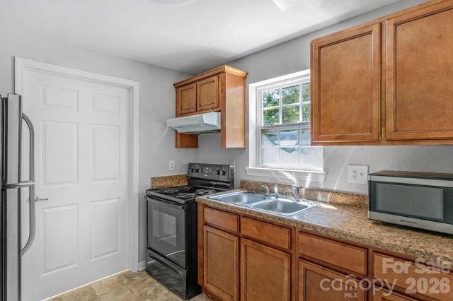 233 Proctor Street, Gastonia, NC 28052