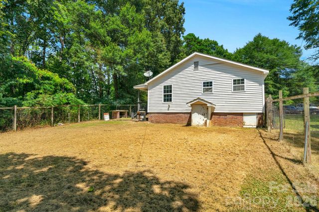 233 Proctor Street, Gastonia, NC 28052