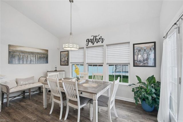 216 Mayberry CT, Newport News, VA 23601