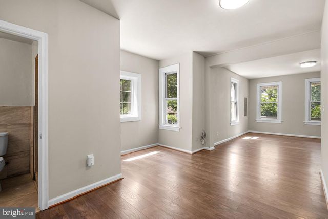 4035 GRANT ST NE, Washington, DC 20019