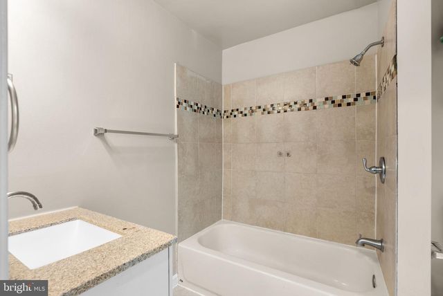 4035 GRANT ST NE, Washington, DC 20019