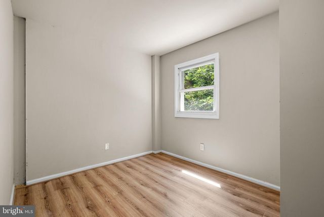 4035 GRANT ST NE, Washington, DC 20019