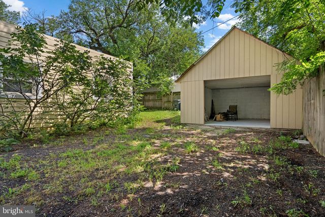 4035 GRANT ST NE, Washington, DC 20019