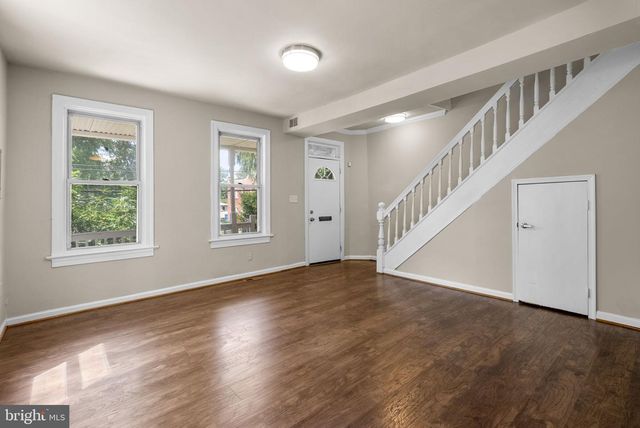 4035 GRANT ST NE, Washington, DC 20019