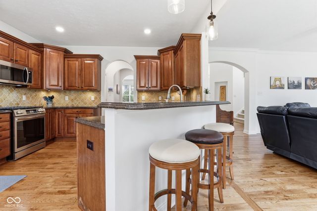 7639 Spring Ridge Drive, Indianapolis, IN 46278