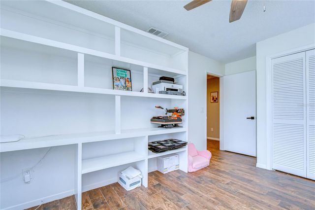 16605 E COURSE DRIVE, Tampa, FL 33624
