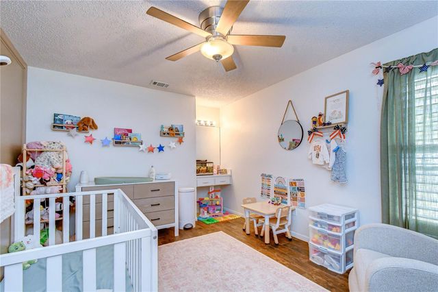 16605 E COURSE DRIVE, Tampa, FL 33624