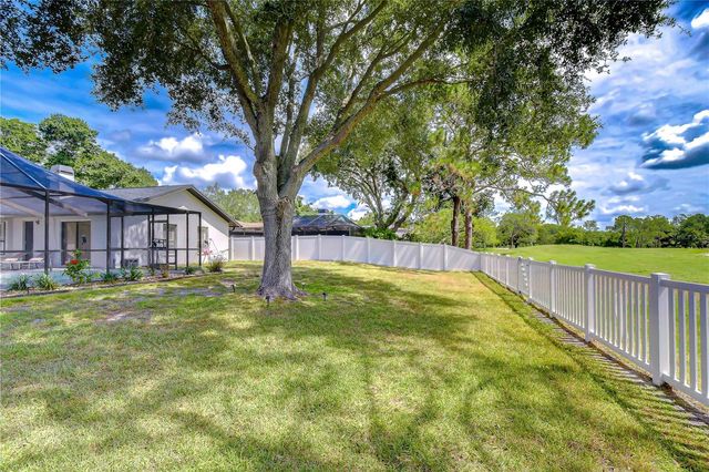 16605 E COURSE DRIVE, Tampa, FL 33624