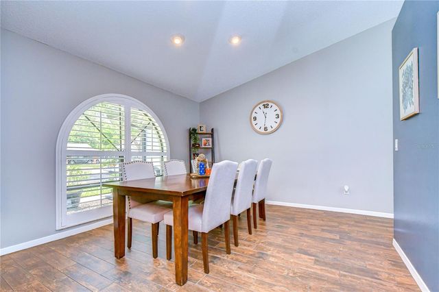 16605 E COURSE DRIVE, Tampa, FL 33624