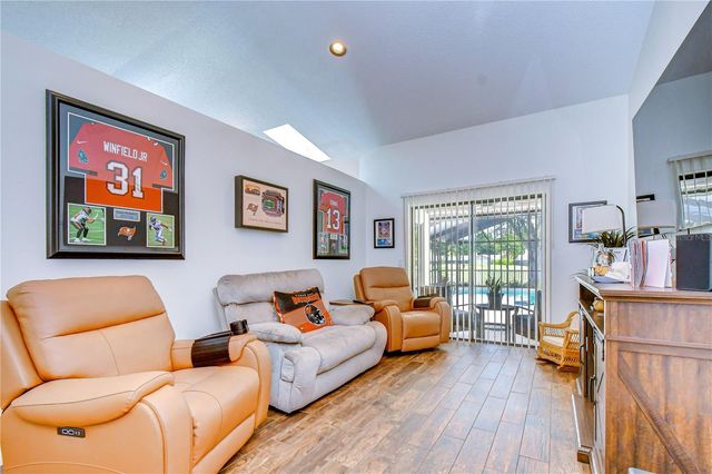 16605 E COURSE DRIVE, Tampa, FL 33624