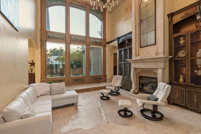 106 Orle Dr, Little Rock, AR 72223