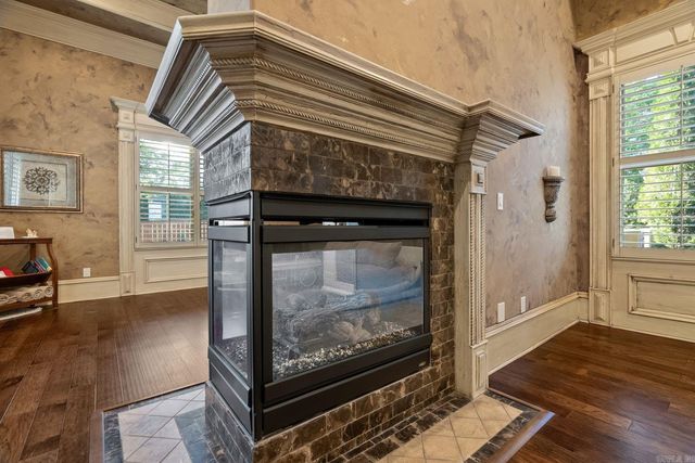 106 Orle Dr, Little Rock, AR 72223