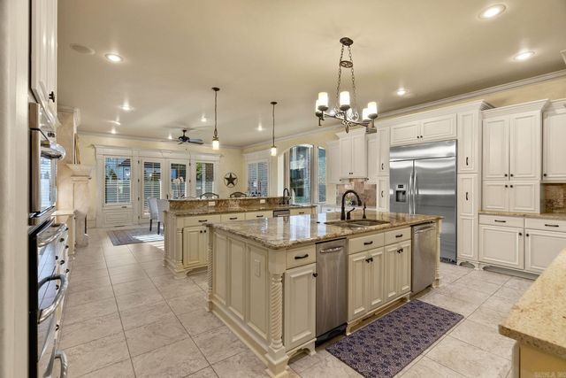 106 Orle Dr, Little Rock, AR 72223