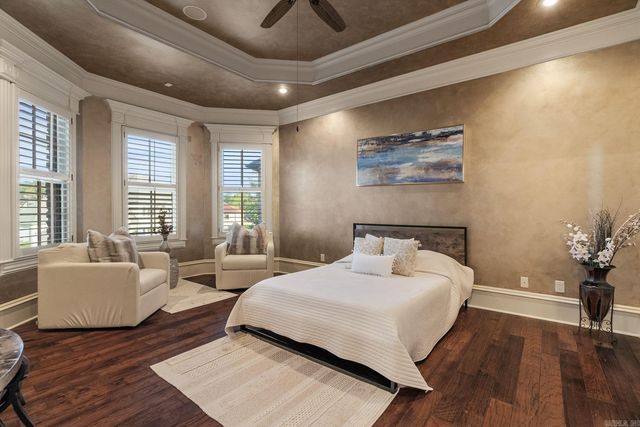 106 Orle Dr, Little Rock, AR 72223