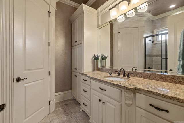 106 Orle Dr, Little Rock, AR 72223