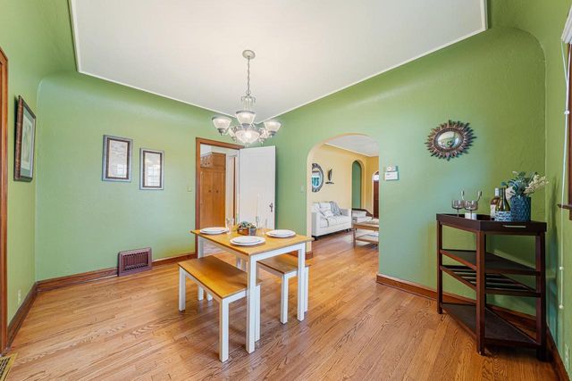 1348 W HARRIS STREET, Appleton, WI 54914