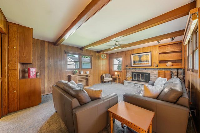 1348 W HARRIS STREET, Appleton, WI 54914
