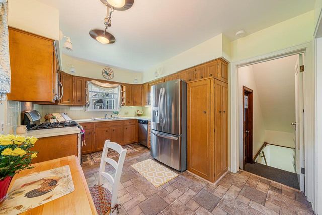 1348 W HARRIS STREET, Appleton, WI 54914